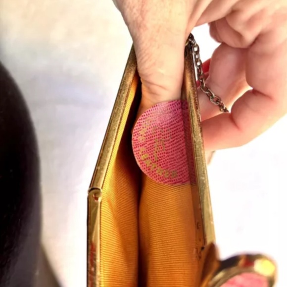 Vintage Mid Century Leather Pink Shoulder Clutch Snakeskin Pattern - Picture 5 of 8